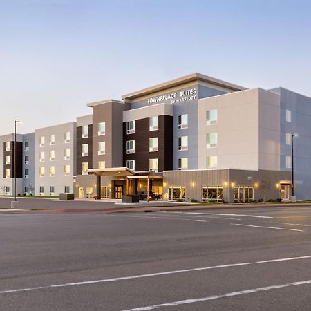Towneplace Suites By Marriott Айрън Маунтин Екстериор снимка